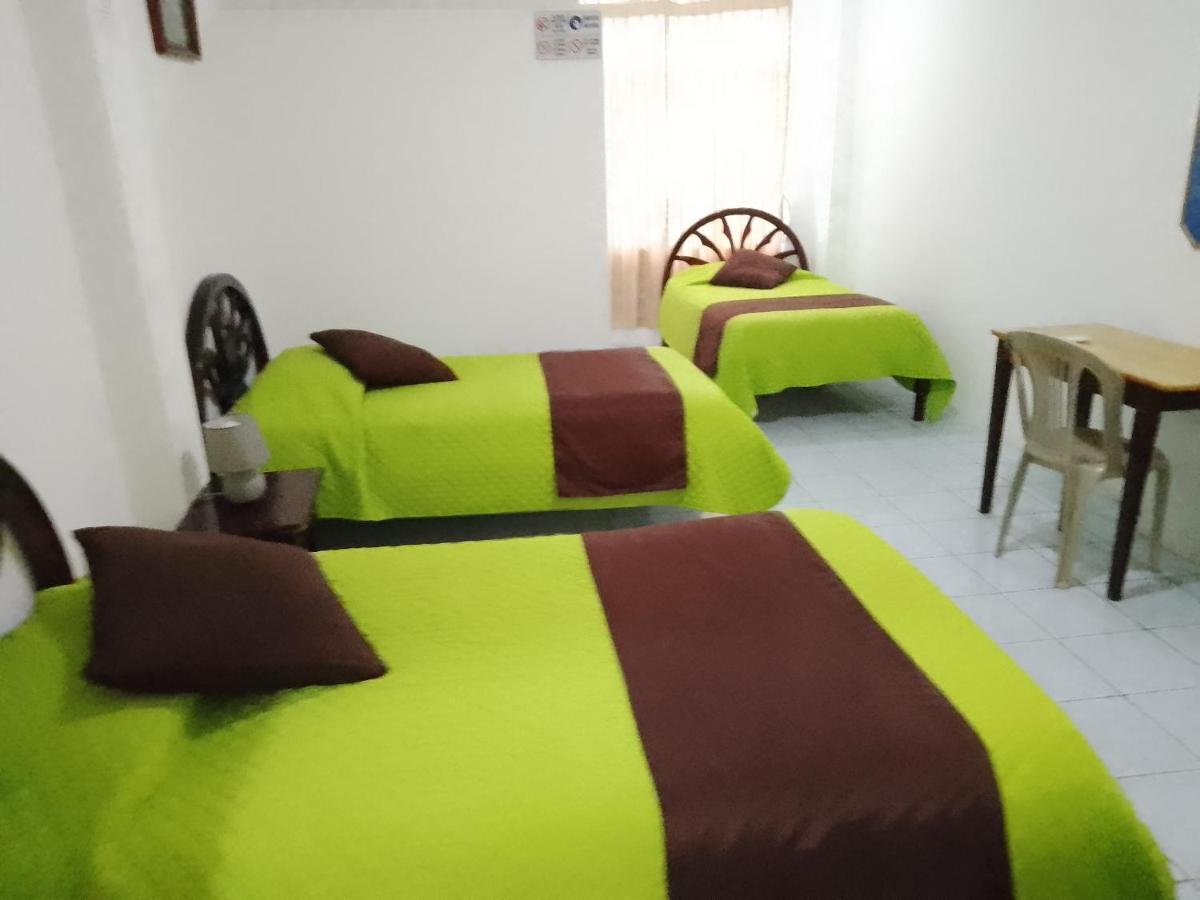 Hotel Isla Del Descanso Puerto Villamil Esterno foto